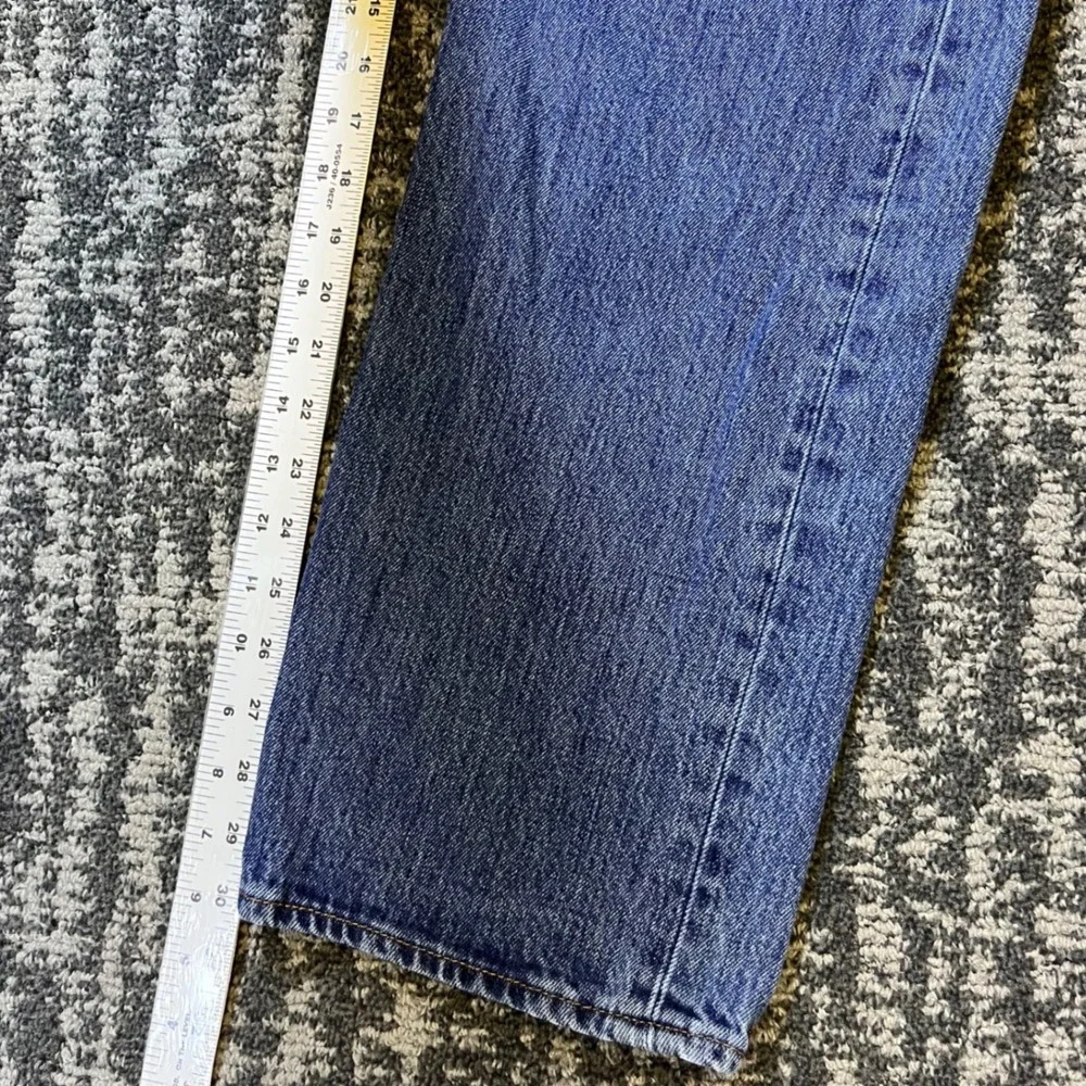 Levis 501 Original Fit Mens Jeans 36x32 Medium Wash Blue Button Fly Straight Leg